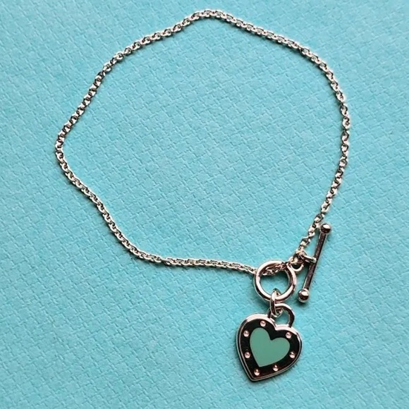 Tiffany Blue heart 💙 toggle bracelet - Picture 2 of 6
